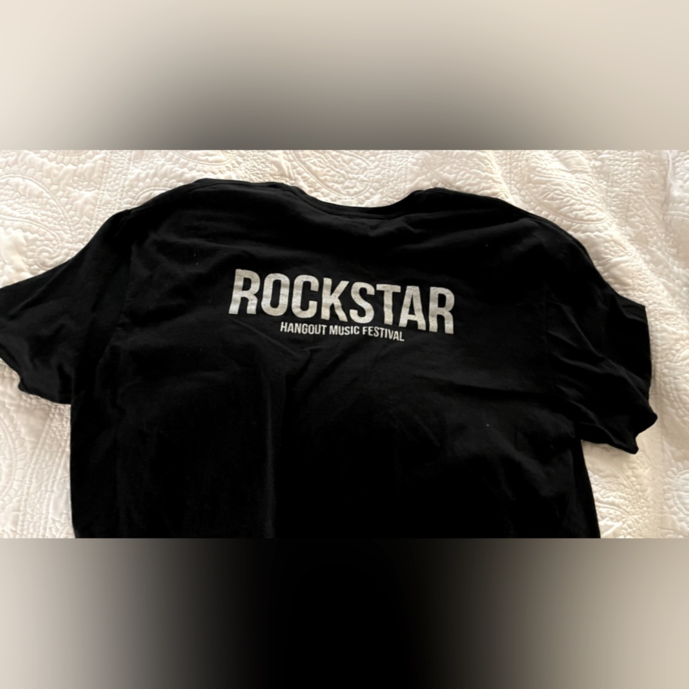 The Hangout Staff ROCKSTAR  🤙🏼 Festival  - Staff Music Festival T-Shirt 2XL 🎸🎶🎷